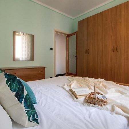 Sea Mint Apartment Rapallo Exteriör bild